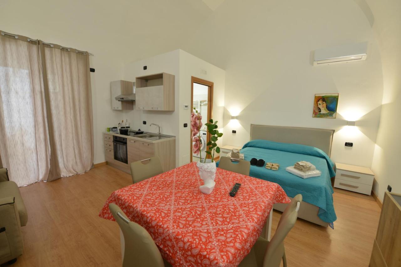 Bed and Breakfast L'Antico Palazzo à Canosa di Puglia Extérieur photo